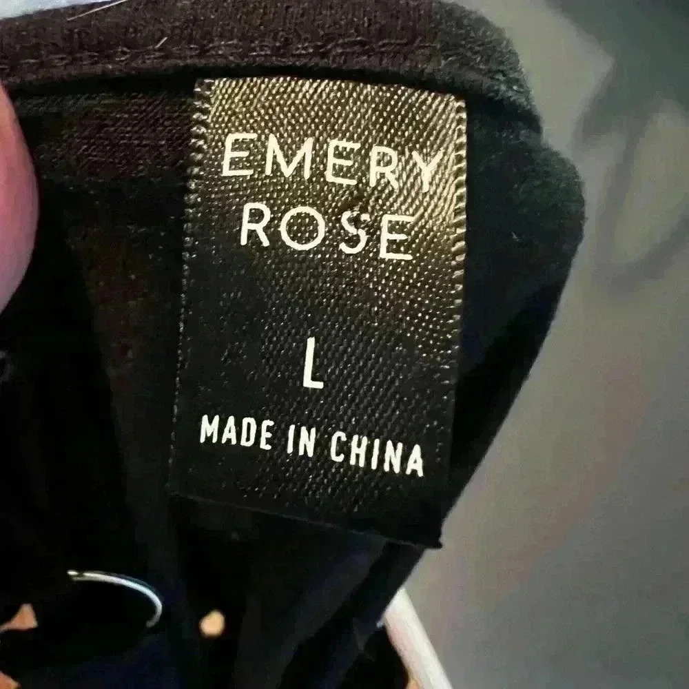 Emery Rose Sz L Peekaboo Shoulders 3/4 Tie Sleeves With Left Hip Tie - Picture 4 of 7